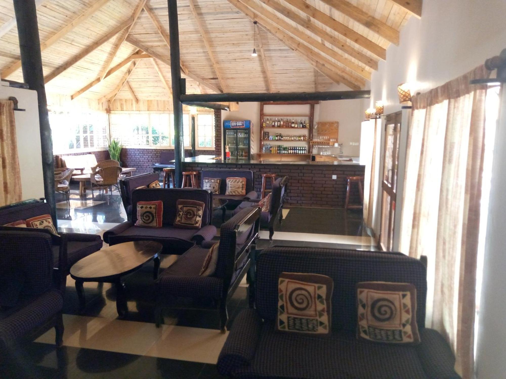 Ngorongoro Camp And Lodge カラトゥ エクステリア 写真